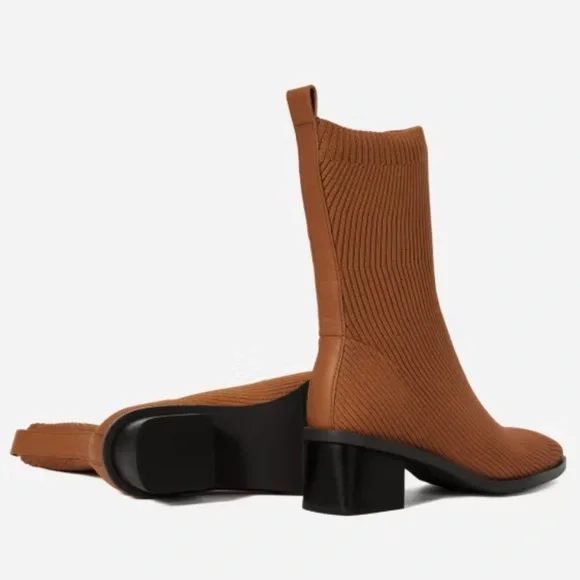 Everlane Brown Sock Boots NWOT - Picture 2 of 12